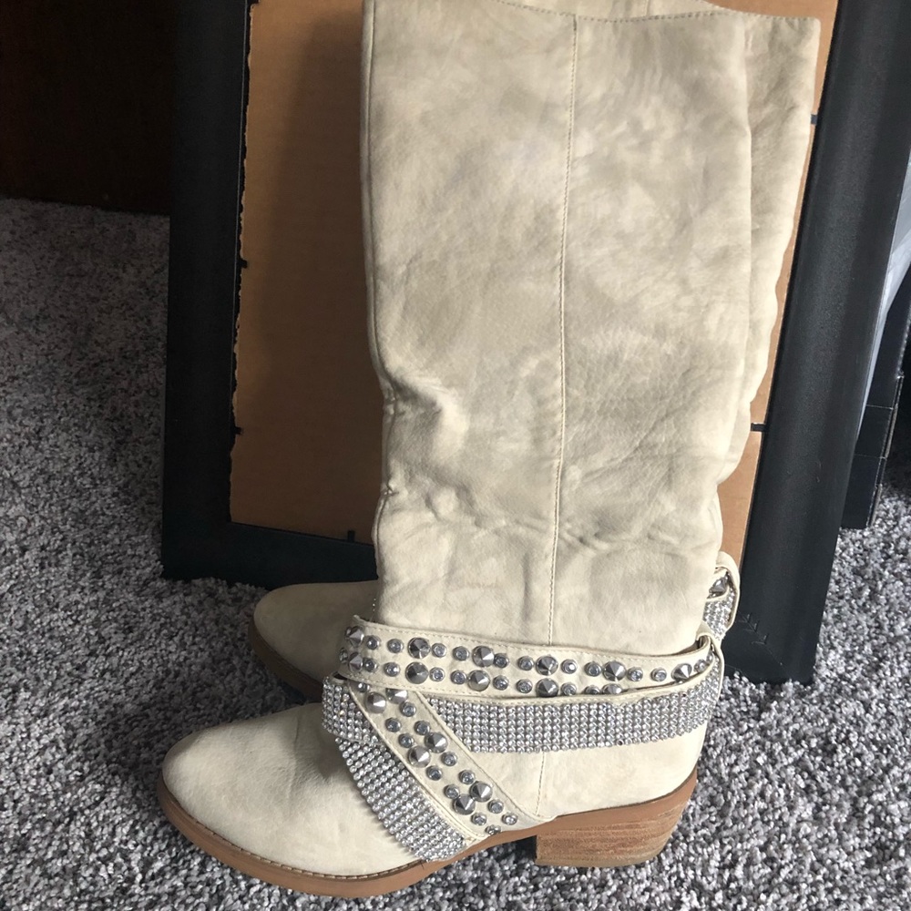 Not rated boots
